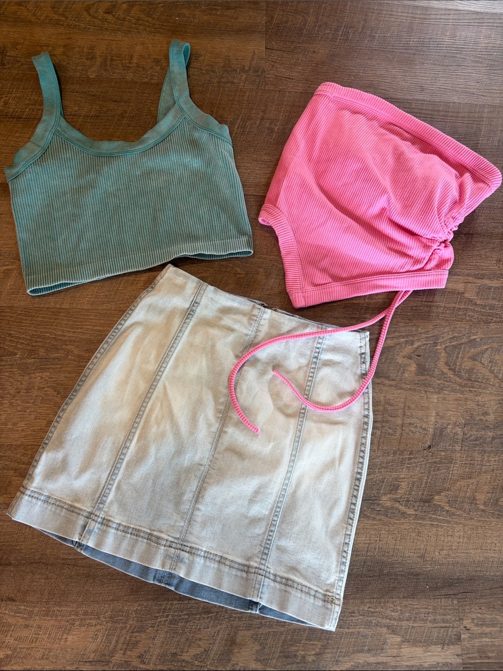 Freshwear Tops & Wild Fable Stonewashed Denim Miniskirt XS/00